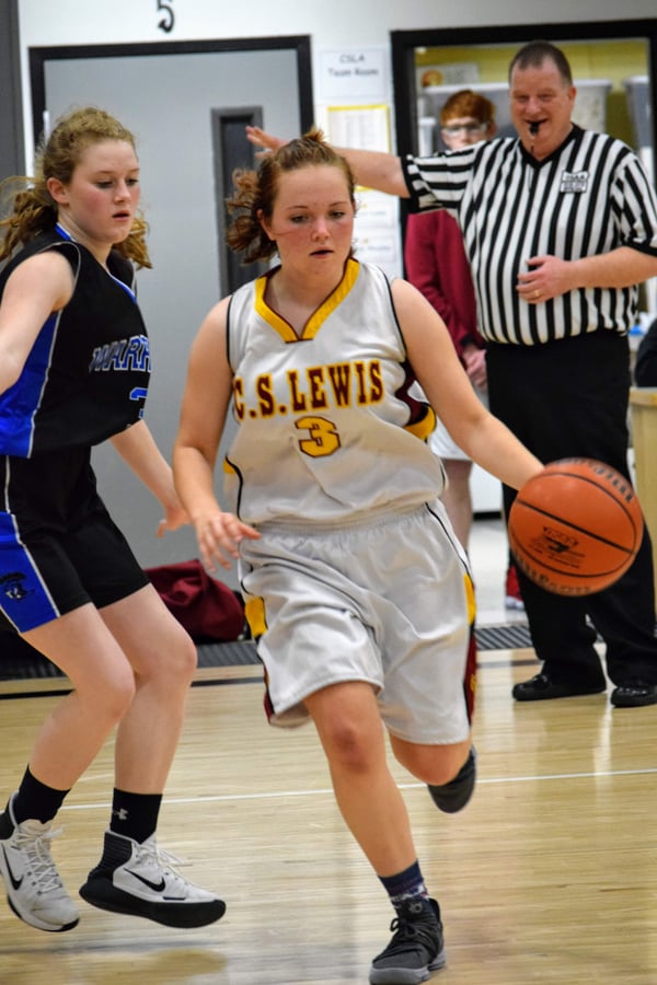 3 Ways to Balance Sports and School Work