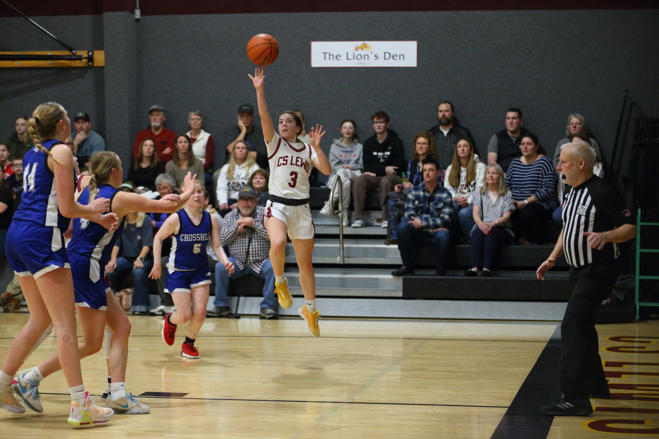 GirlsBasketball_438